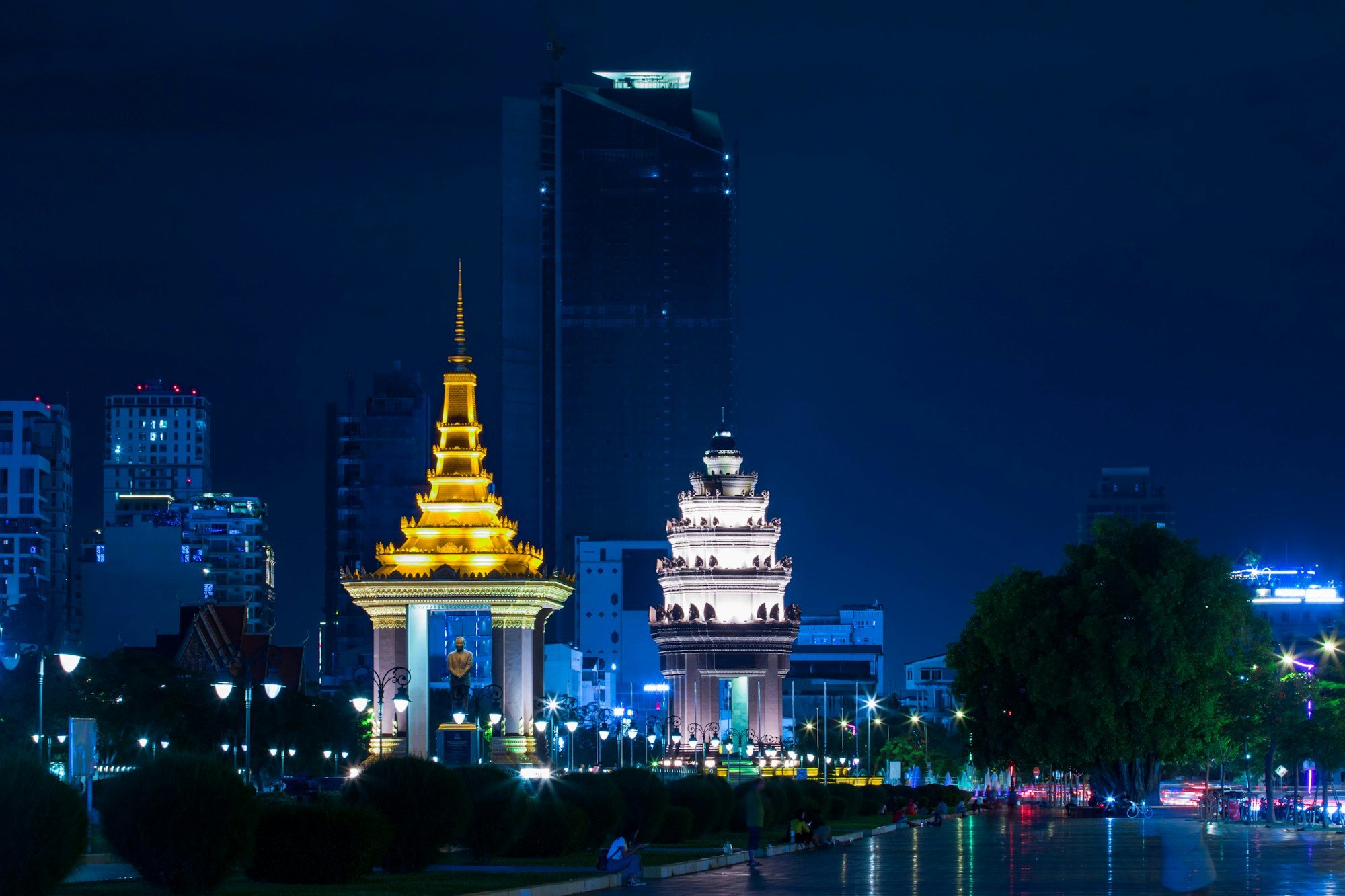 Phnom Penh nocą